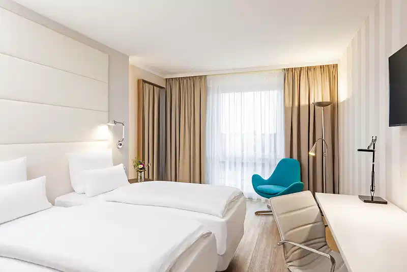 NH Berlin Alexanderplatz – Hotelfoto