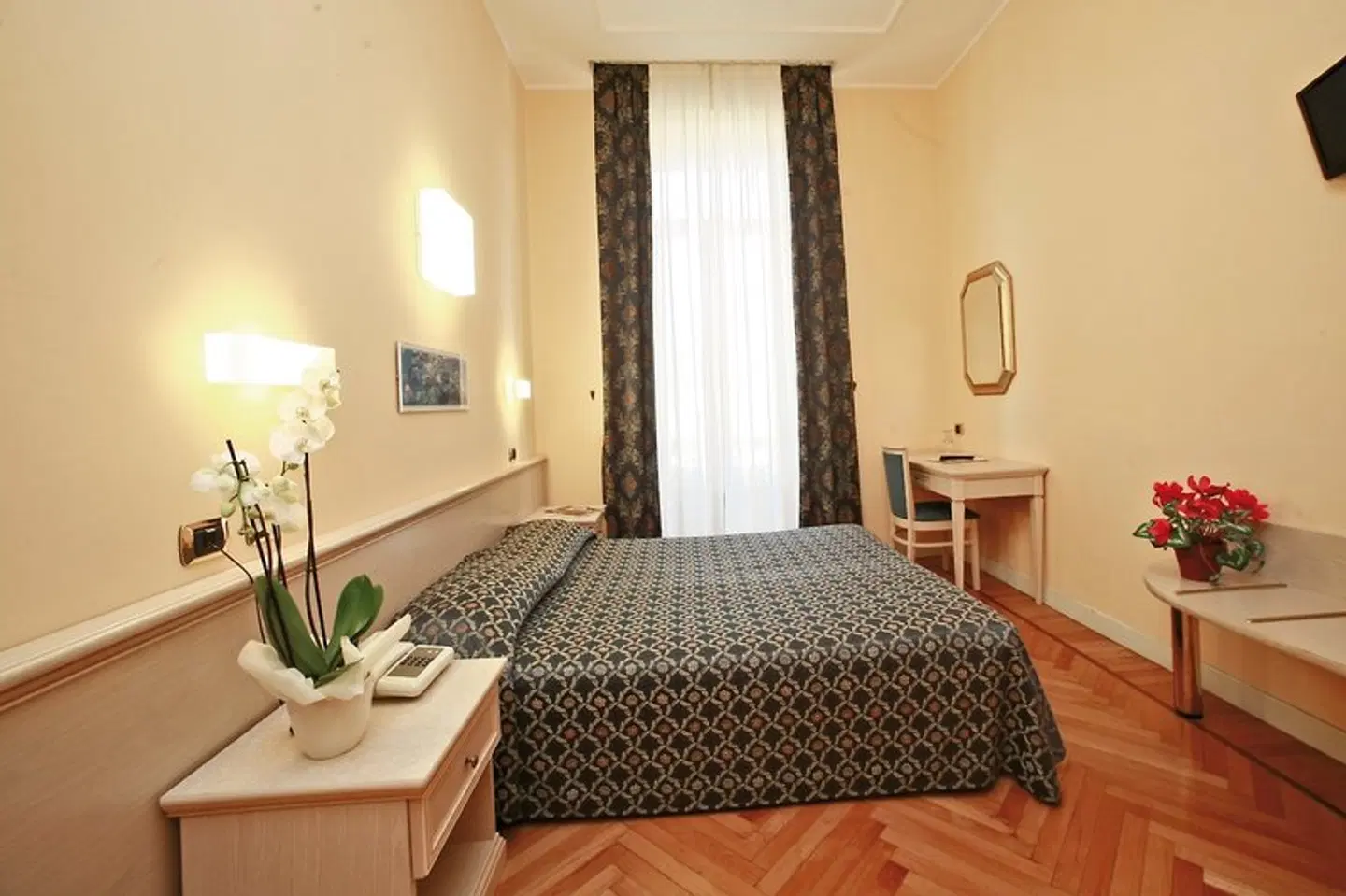 Excelsior Splendide ROOM_EXAMPLE