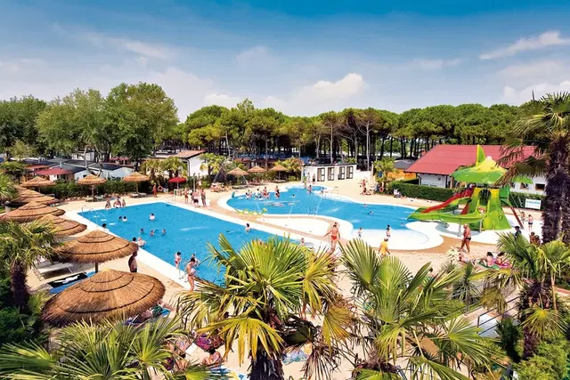 Vela Blu Camping Village OUTDOOR_POOL