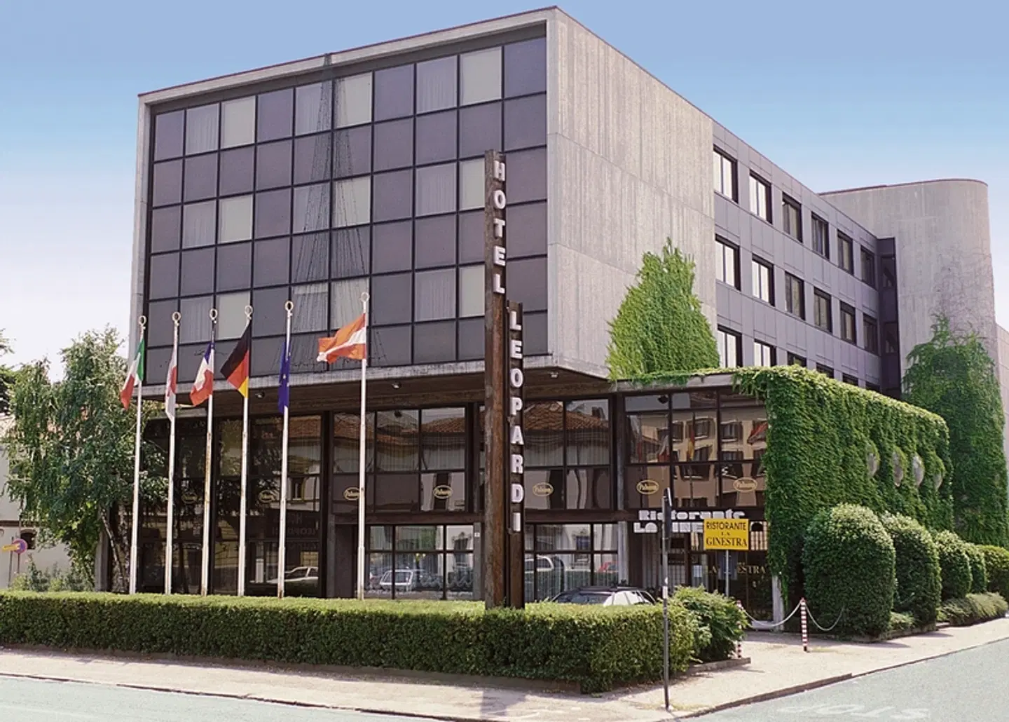 Hotel Leopardi EXTERIOR