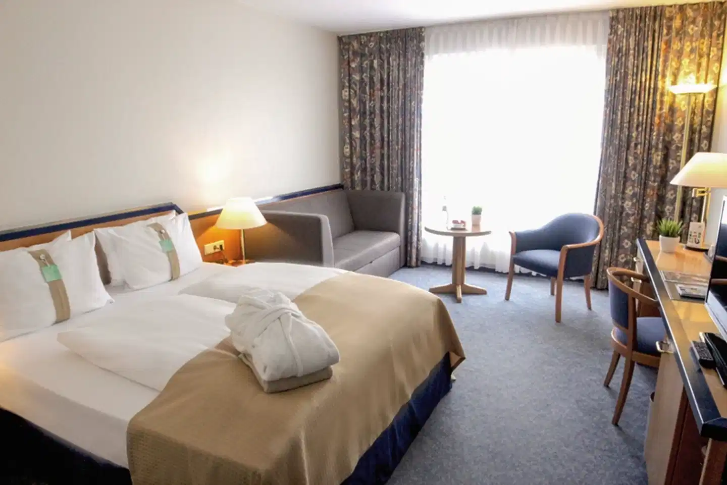 Holiday Inn Hamburg Wohnbeispiel