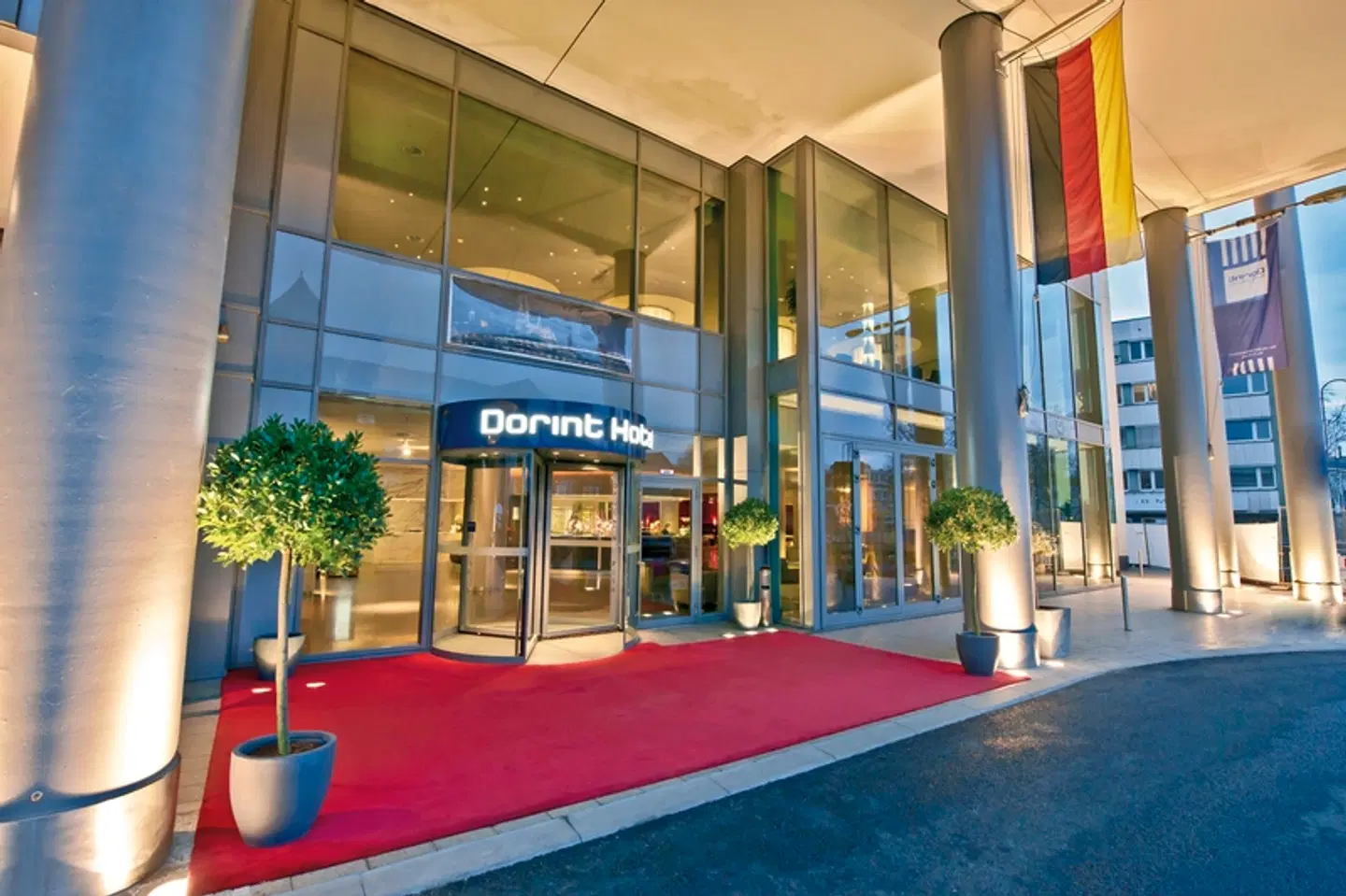 Dorint Hotel am Heumarkt Köln EXTERIOR