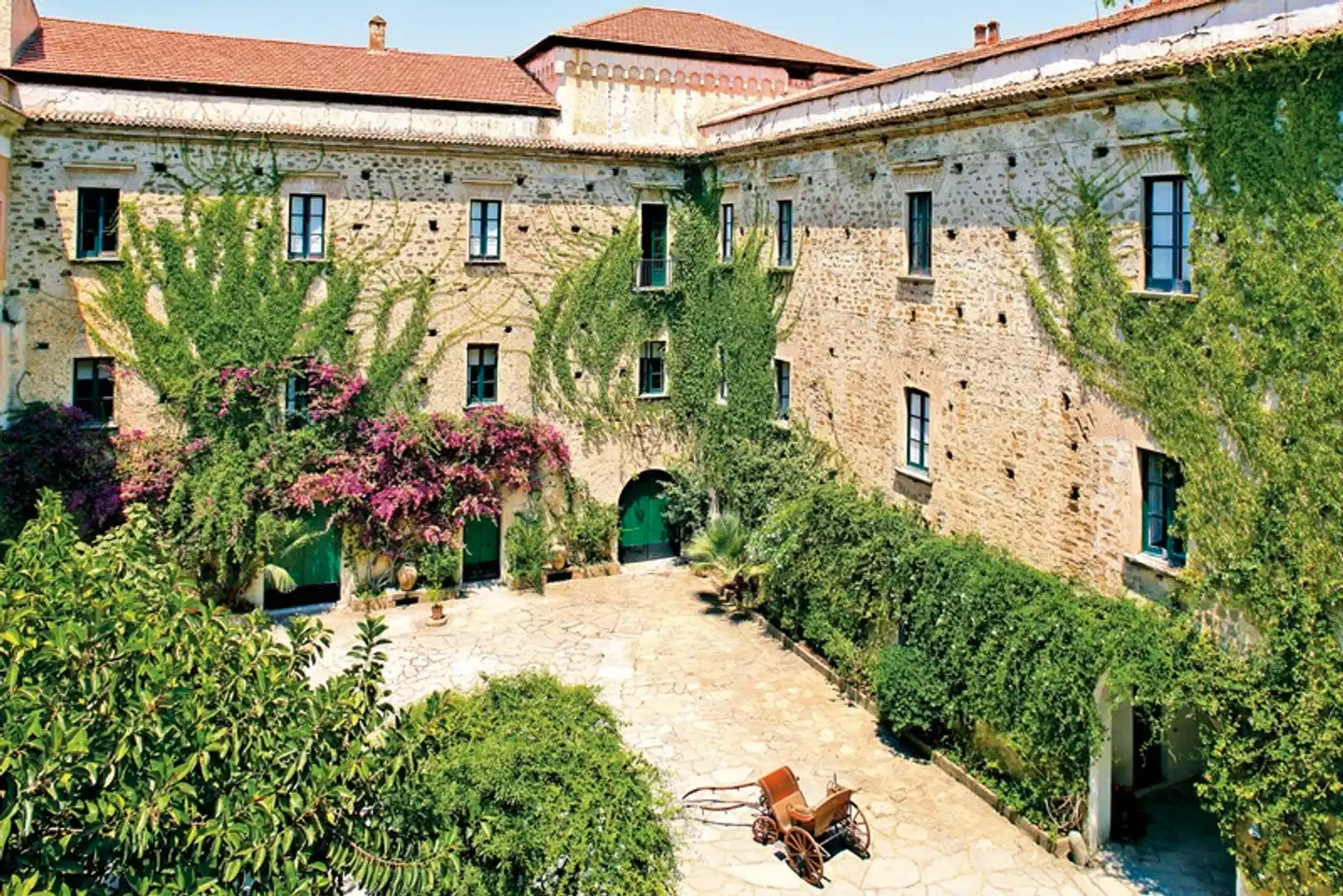 Palazzo Belmonte Aussenansicht