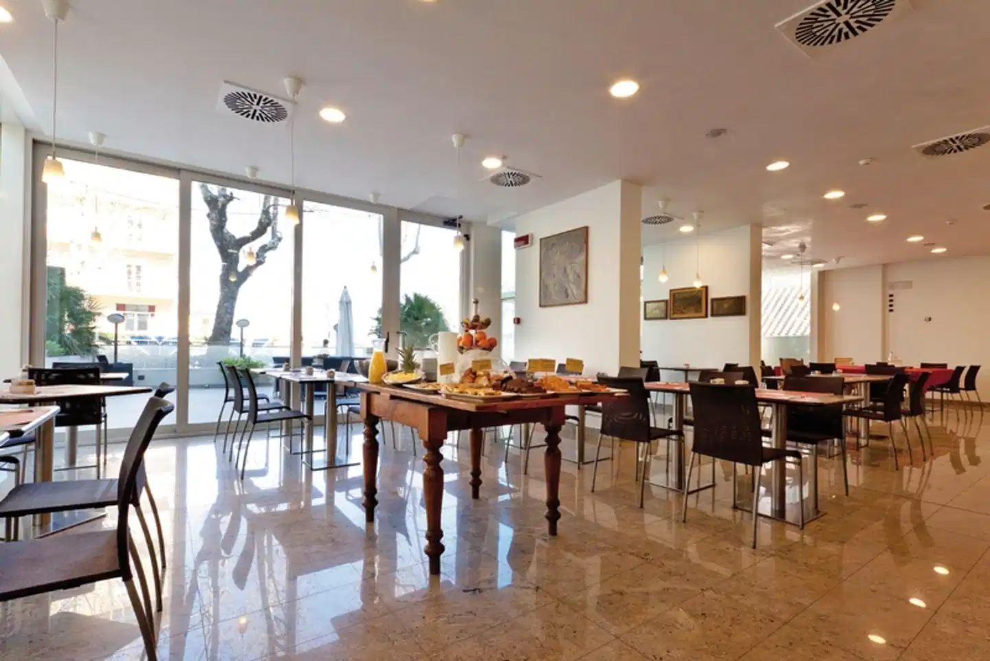 Cristallo Bar