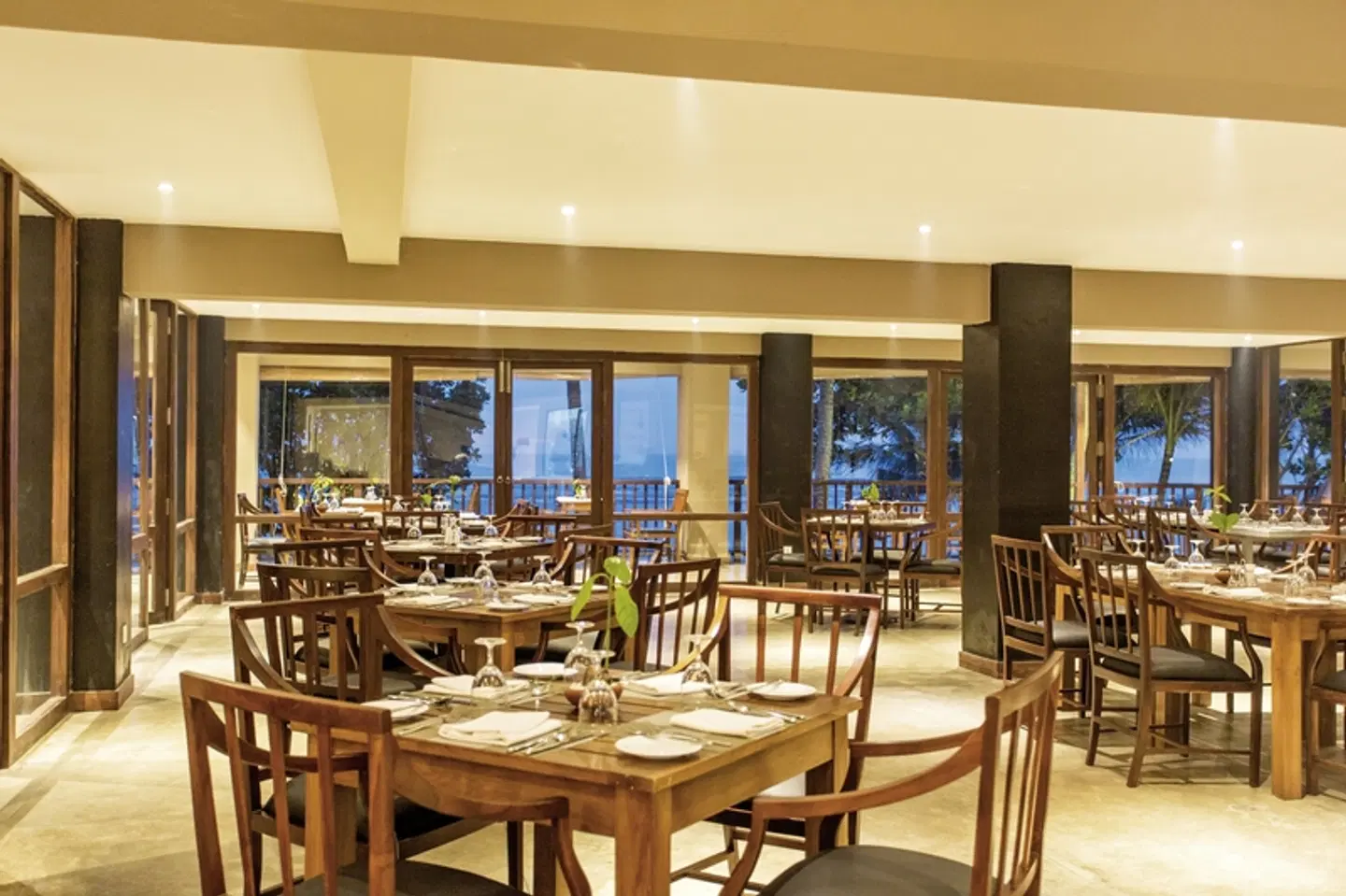 Earl's Reef Restaurant