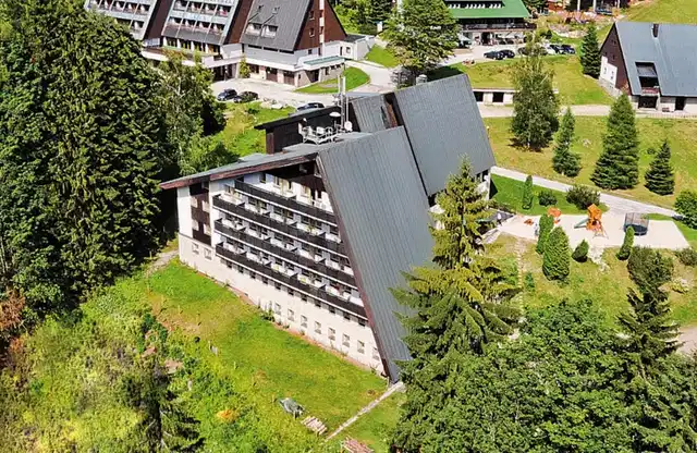 Pytloun Wellness Hotel Harrachov Garten