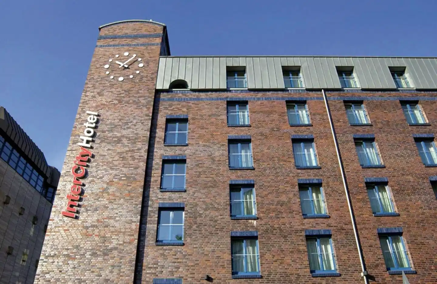 IntercityHotel Hamburg-Altona Aussenansicht