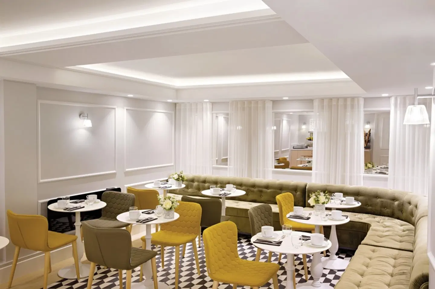 Hotel Pastel Paris Konferenz