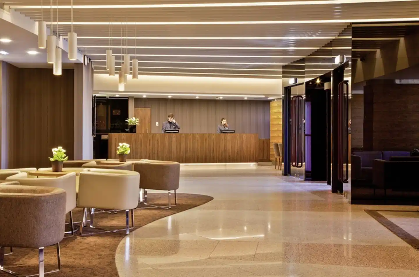 Ramada by Wyndham Lisbon Lobby
