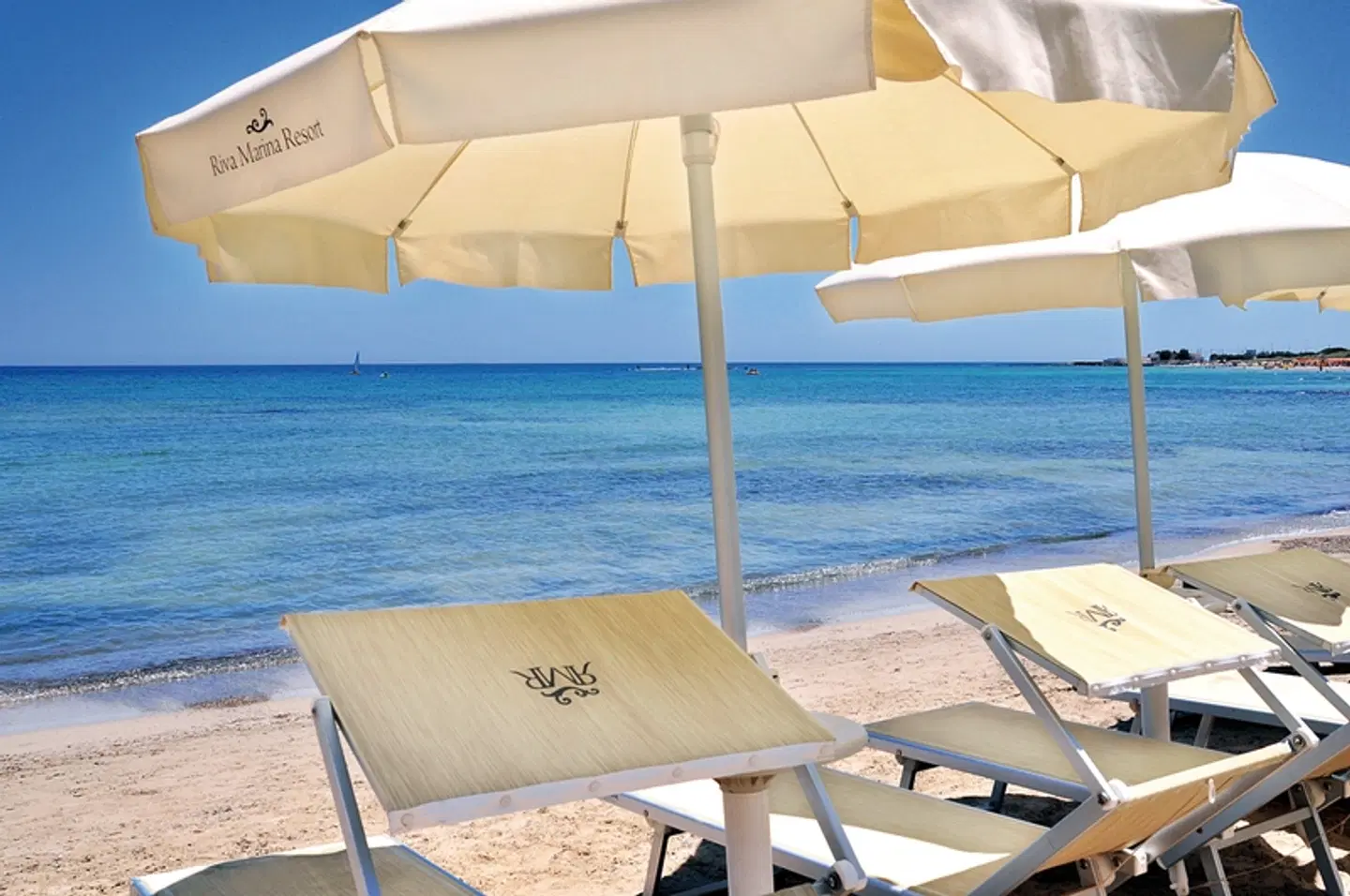Riva Marina Resort Strand