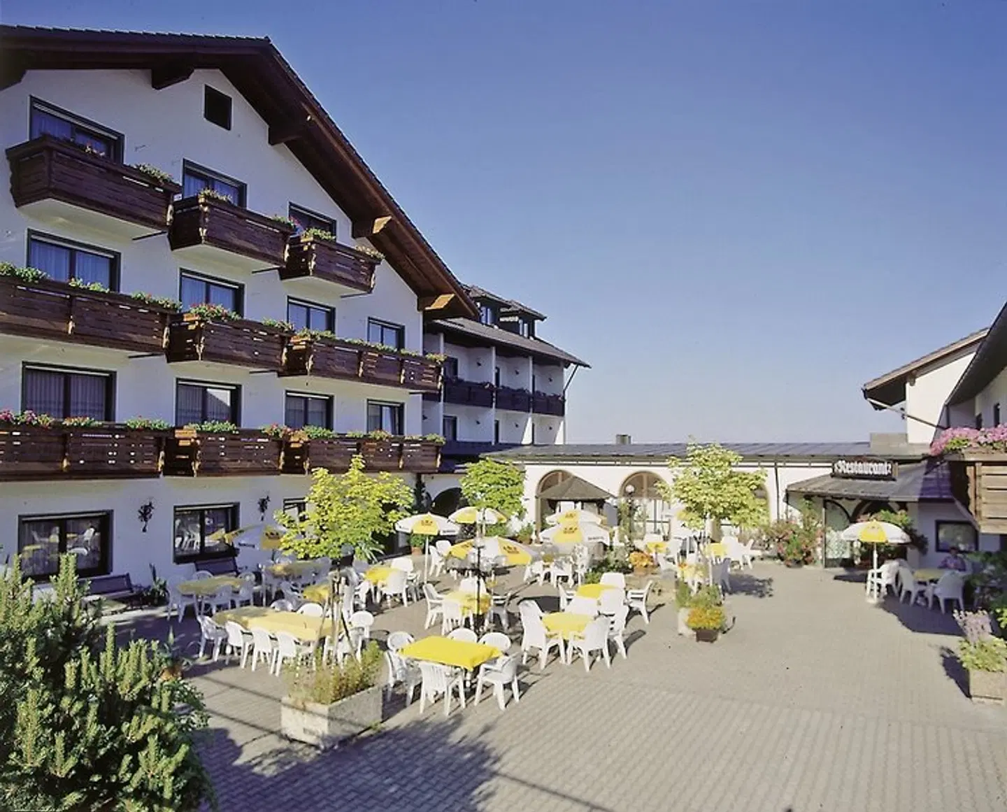 Urlaubshotel Binder Terrasse