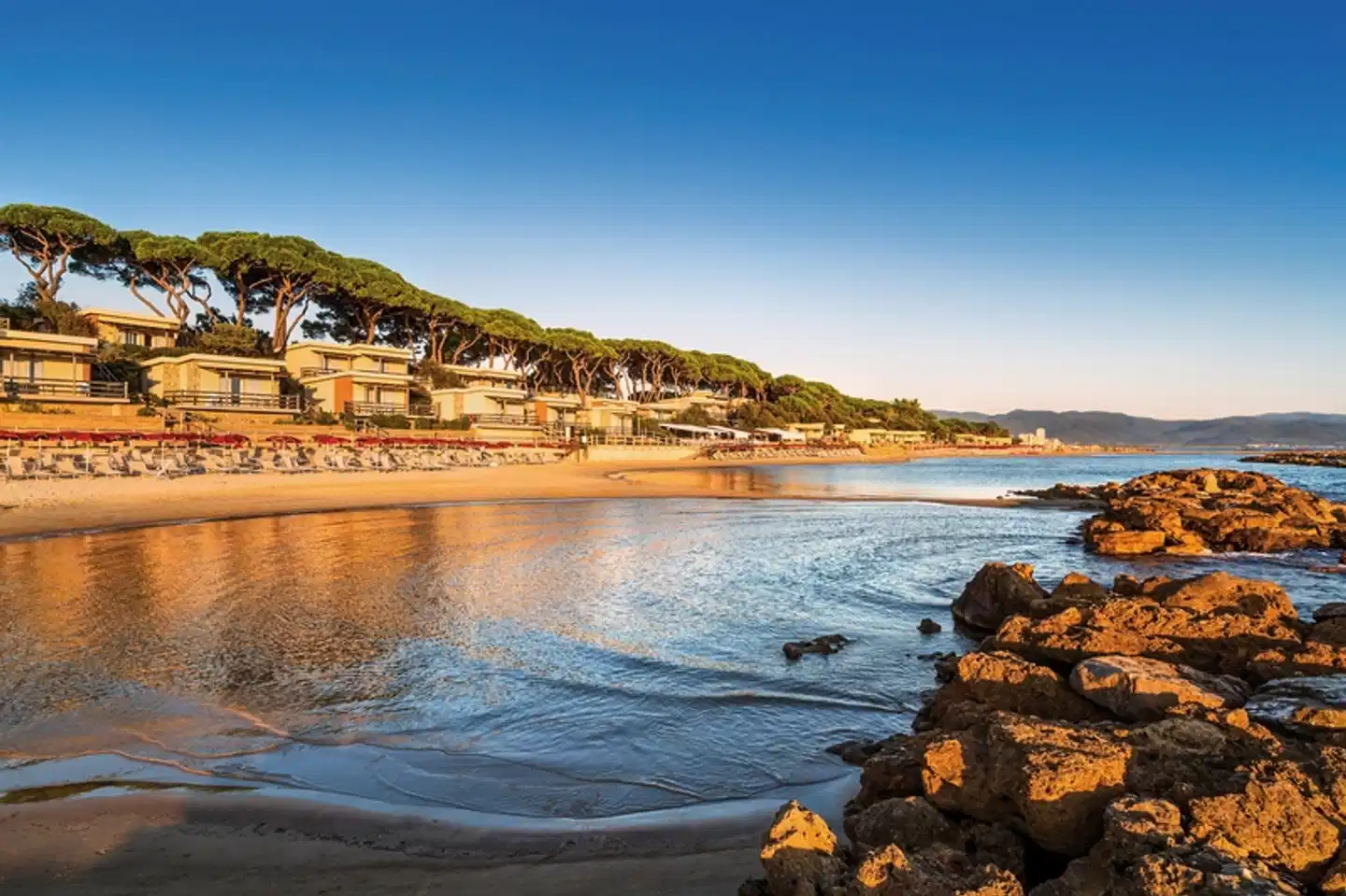 Ferienanlage Golfo del Sole Landschaft