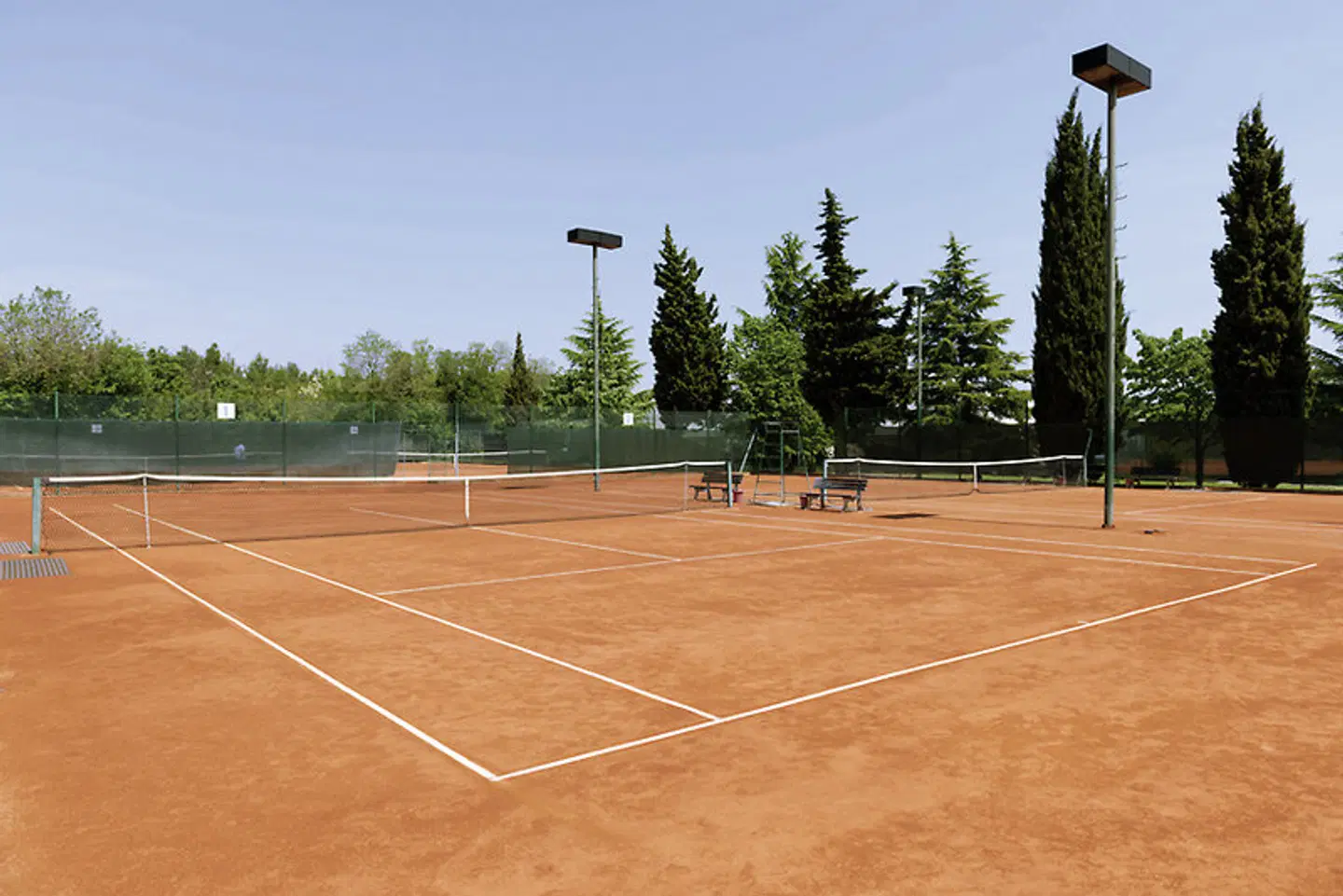 Eden SPORTS_AND_LEISURE