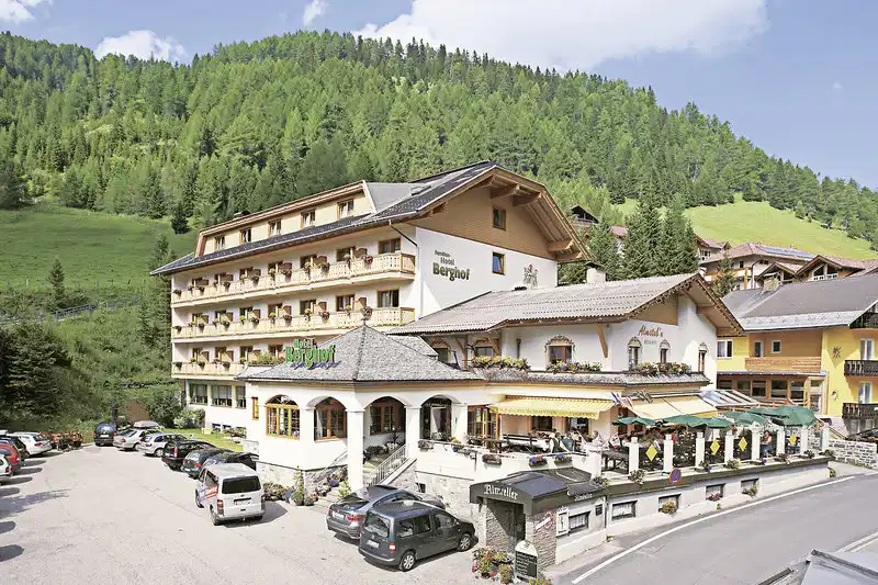 Familienhotel Berghof – Hotelfoto