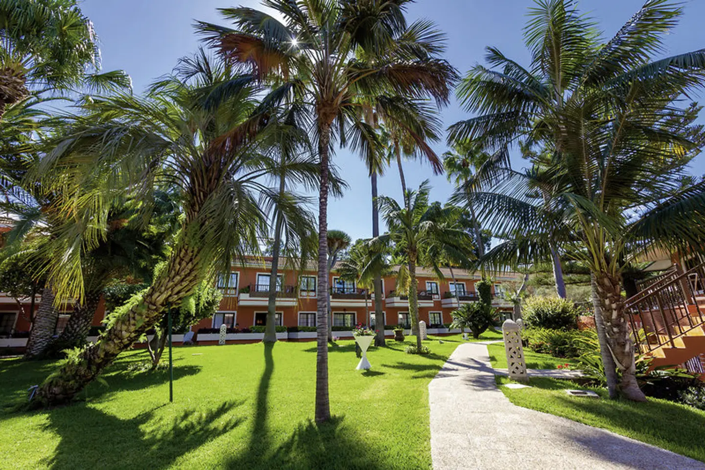 Ambassador Apartamentos Garten