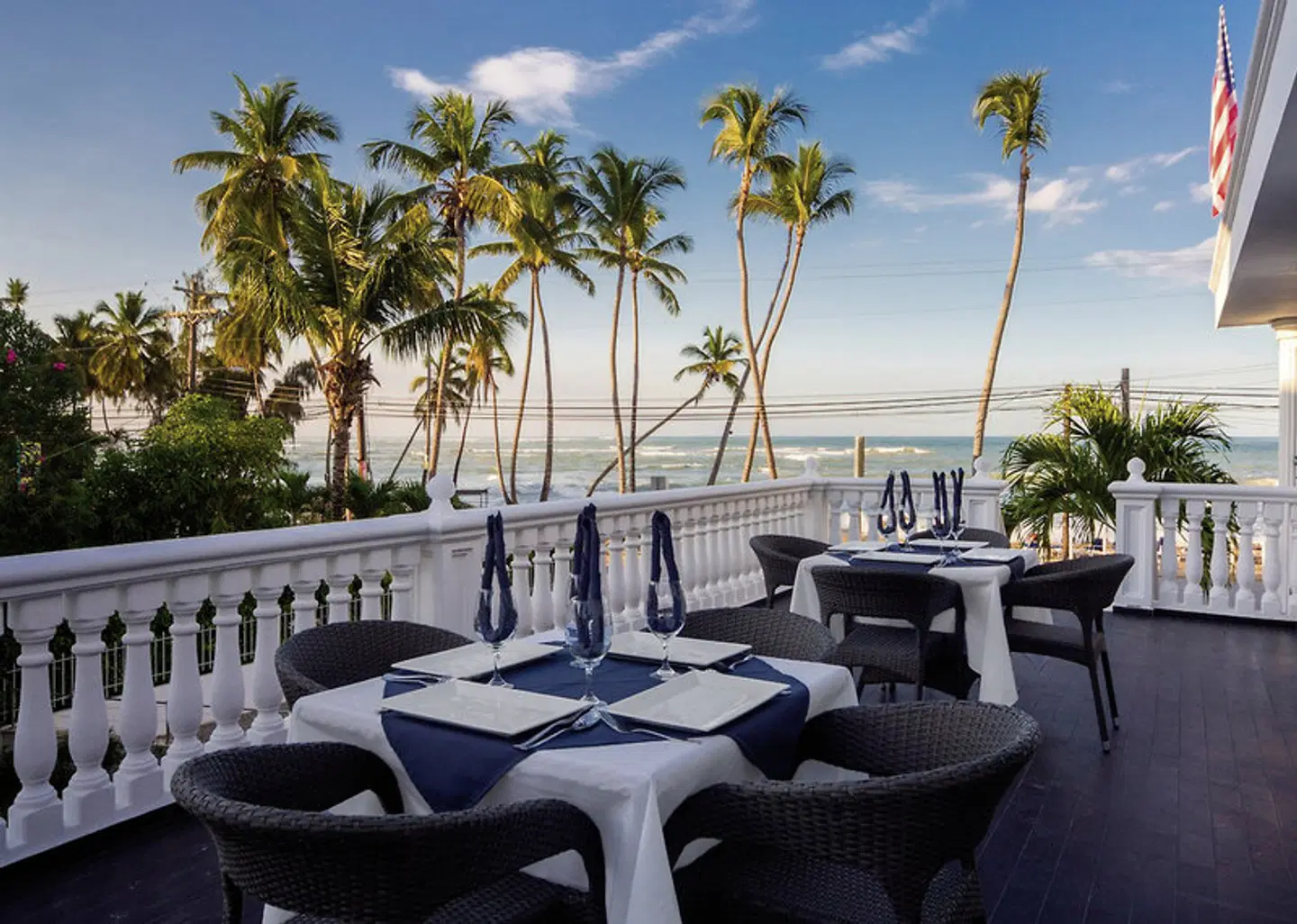 Albachiara Beachfront Hotel Restaurant