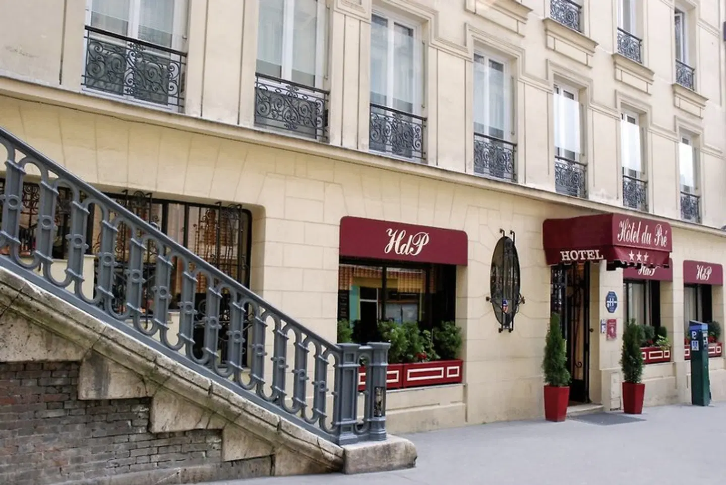 Hotel du Pré EXTERIOR