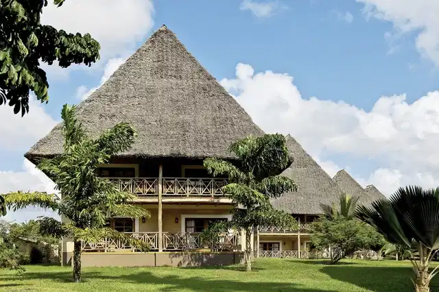 Neptune Palm Beach Resort Aussenansicht