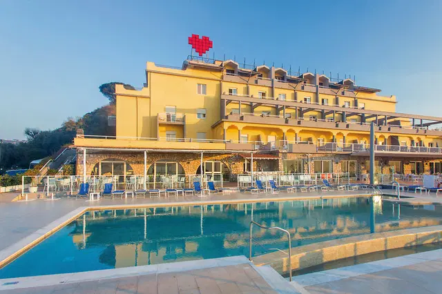 Art Hotel Gran Paradiso OUTDOOR_POOL