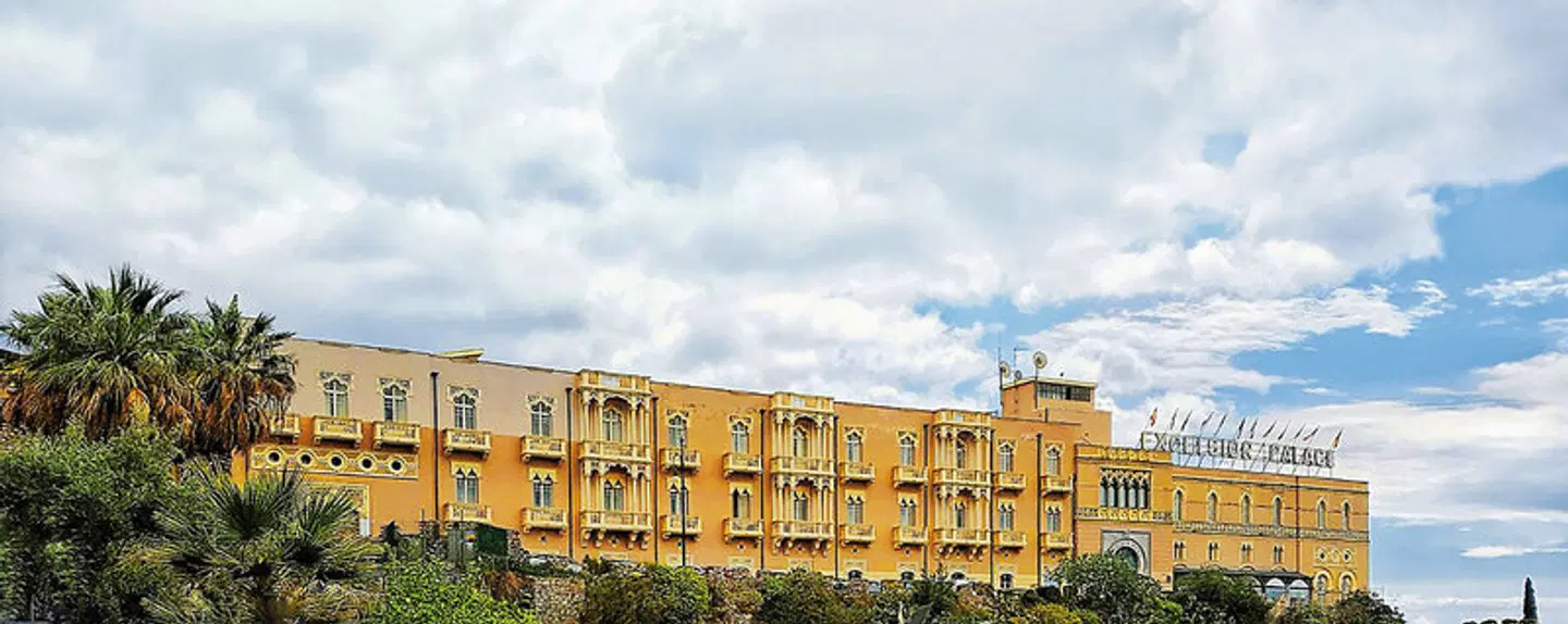 Excelsior Palace EXTERIOR
