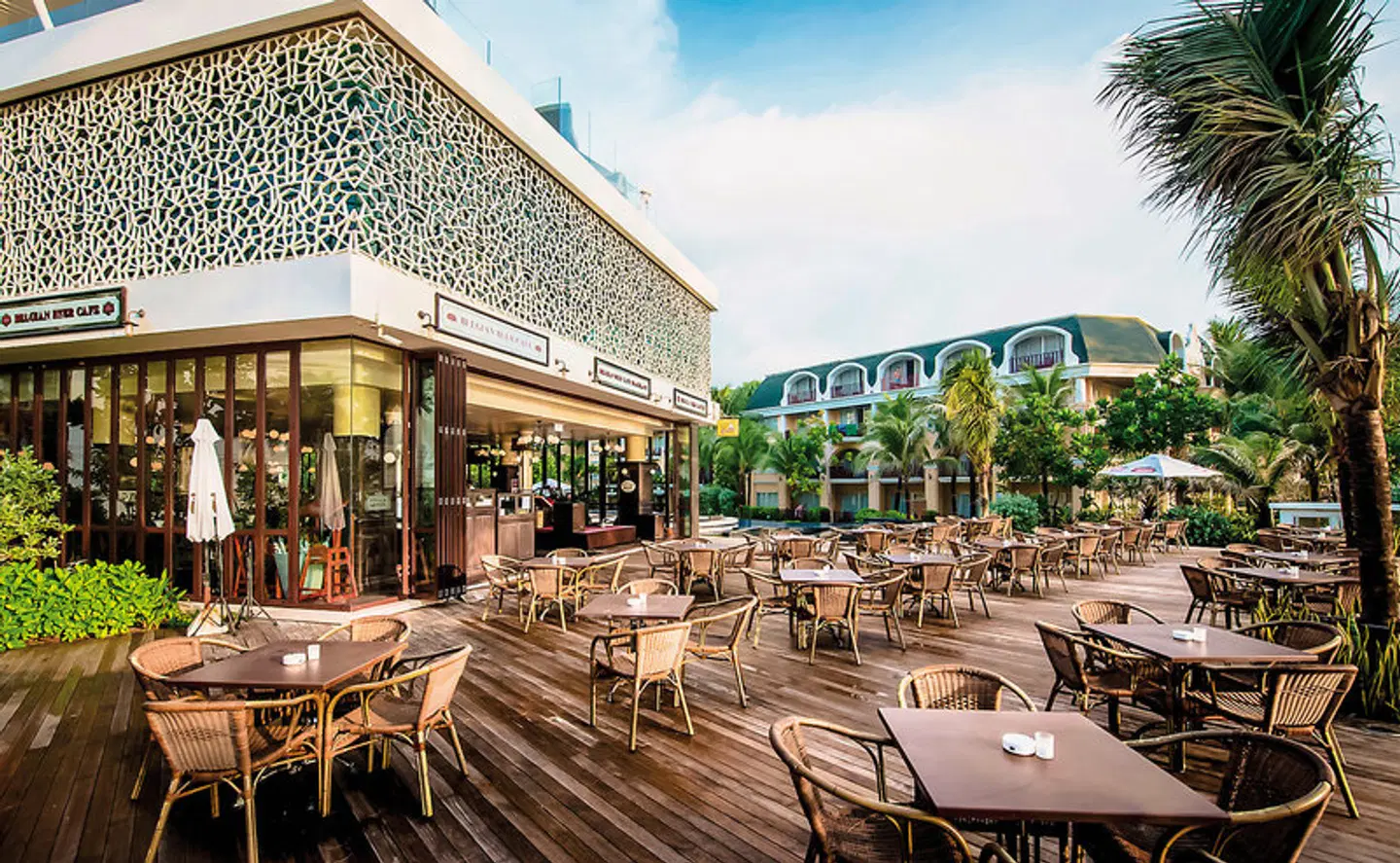 Phuket Graceland Resort & Spa Terrasse