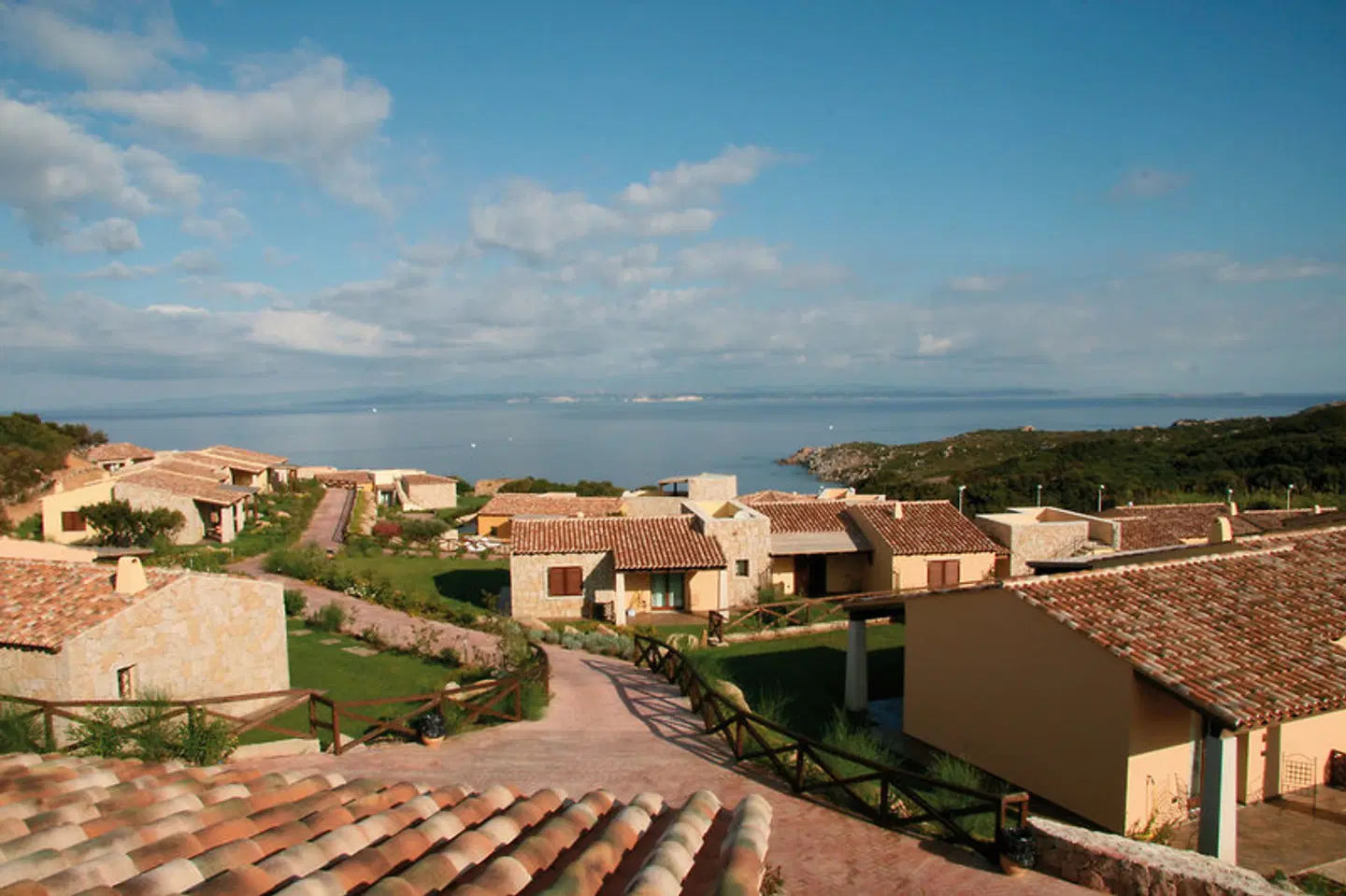 Punta Falcone Resort EXTERIOR