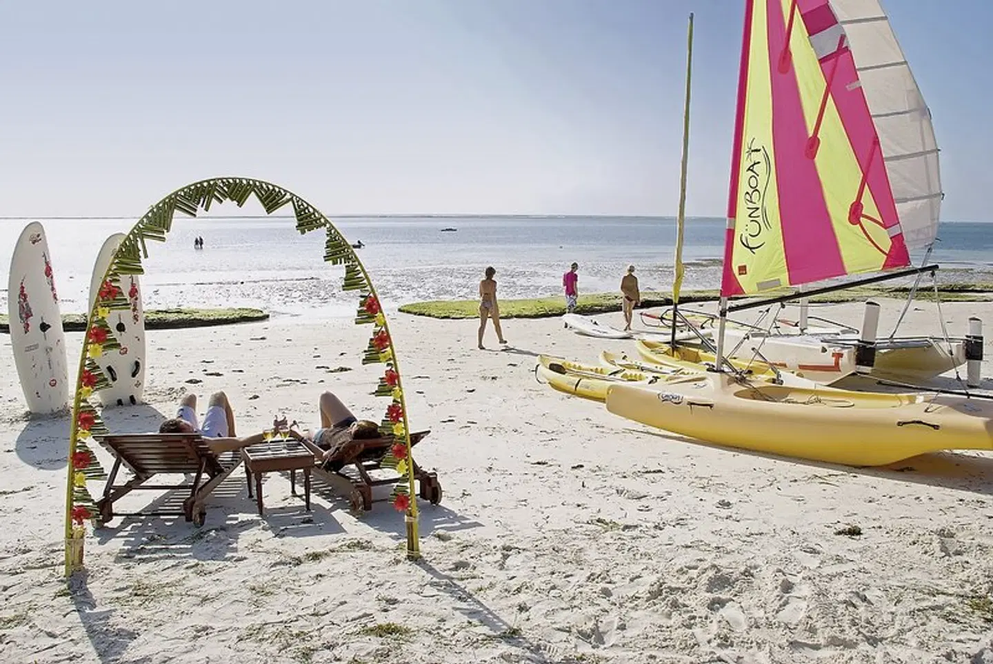 Voyager Beach Resort SPORTS_AND_LEISURE