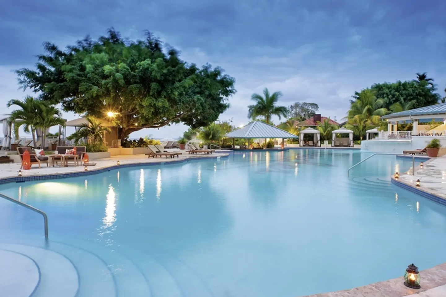 Beaches Ocho Rios OUTDOOR_POOL