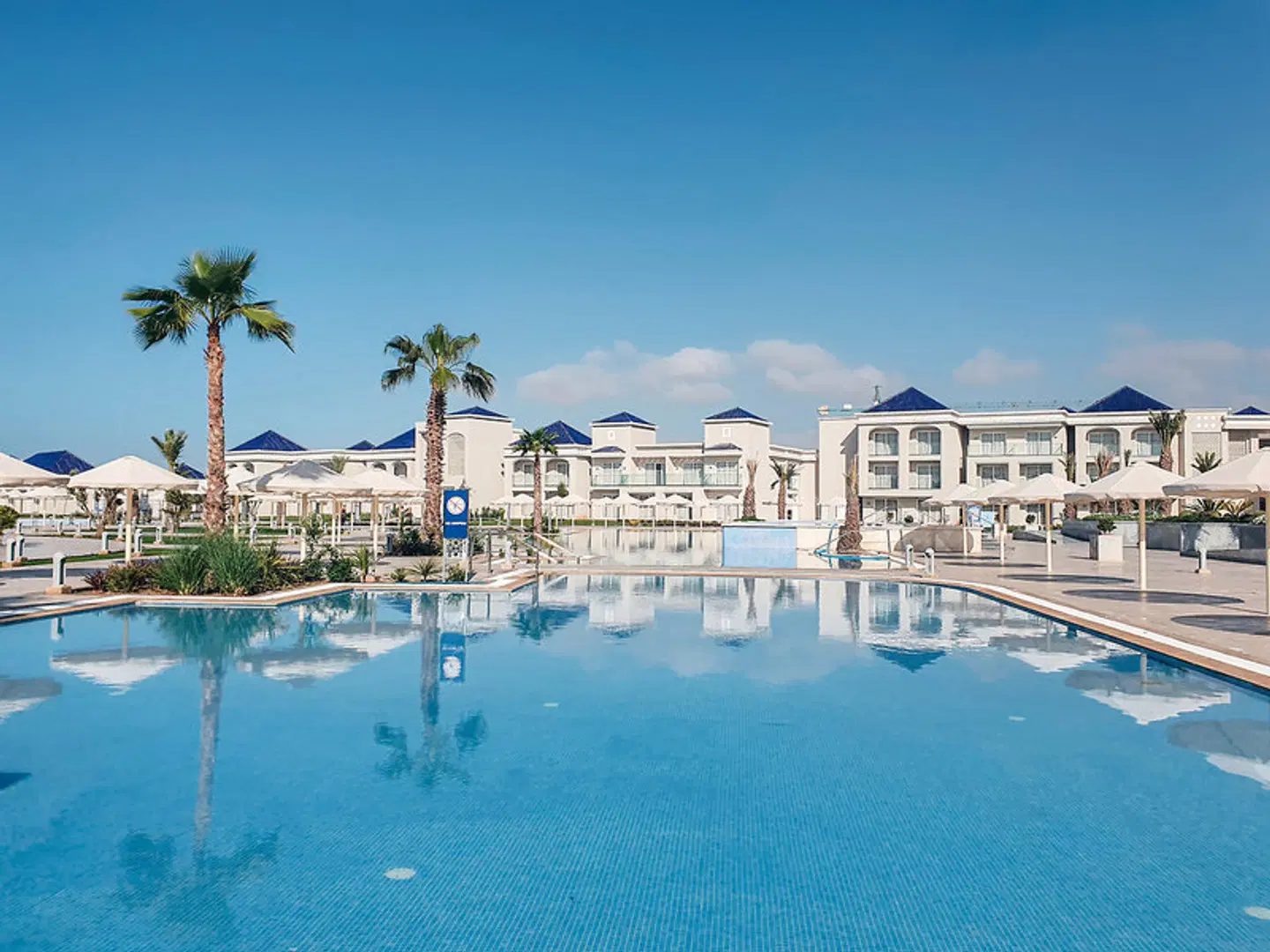 Pickalbatros White Beach Resort Taghazout OUTDOOR_POOL