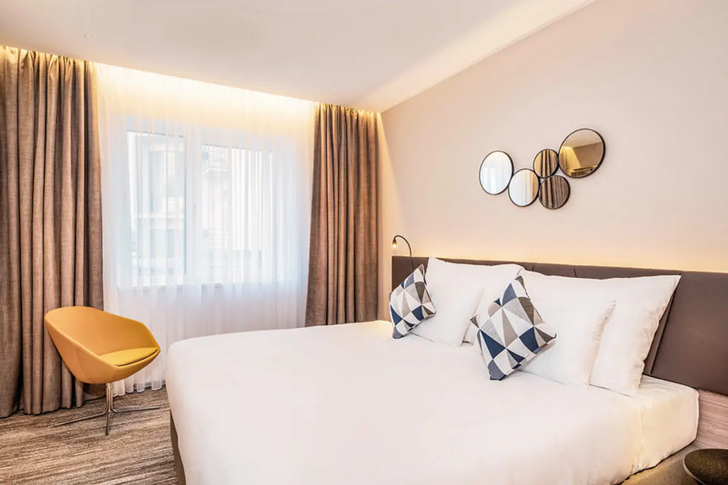 CUBE Hotel ROOM_EXAMPLE