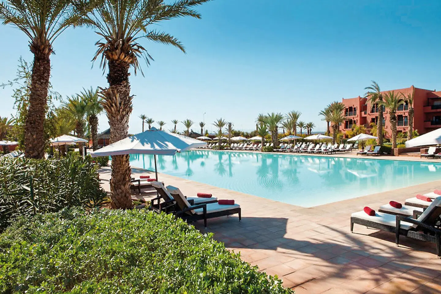 Kenzi Menara Palace OUTDOOR_POOL