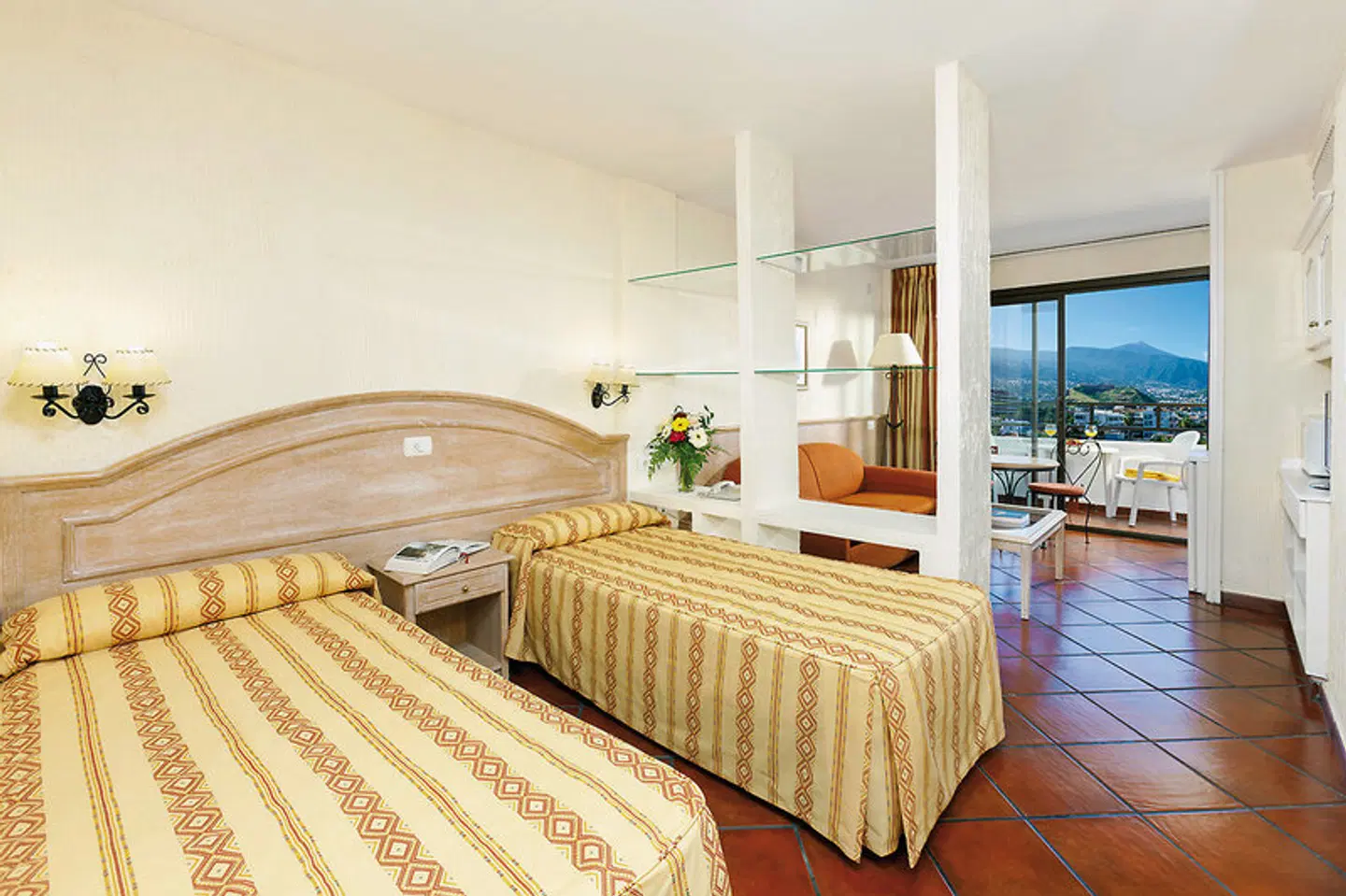 Apartamentos Masaru ROOM_EXAMPLE