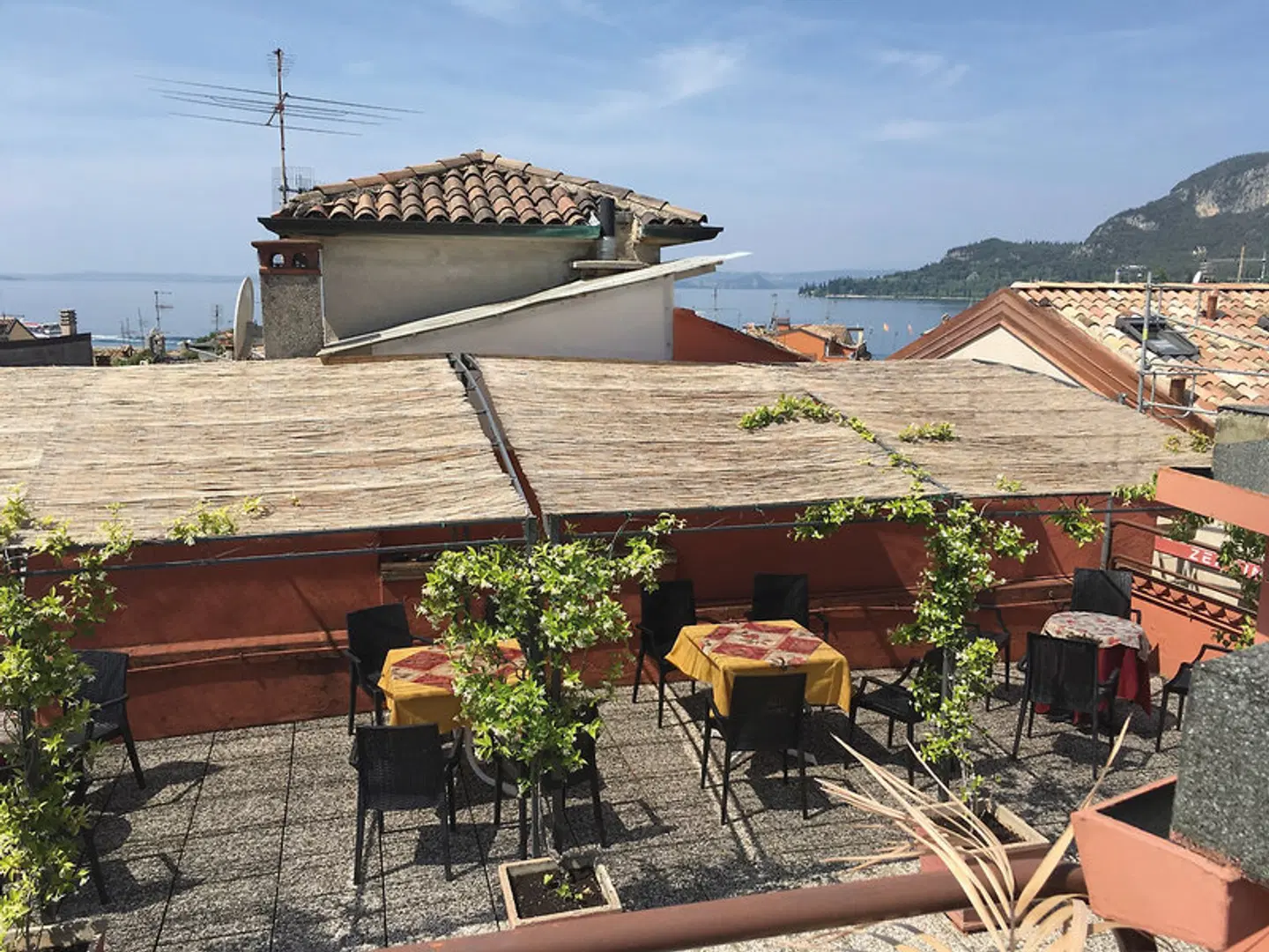 Cortina Terrasse