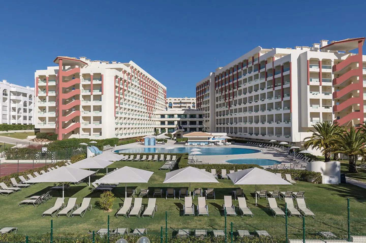 Ukino Palmeiras Village - Family Resort EXTERIOR