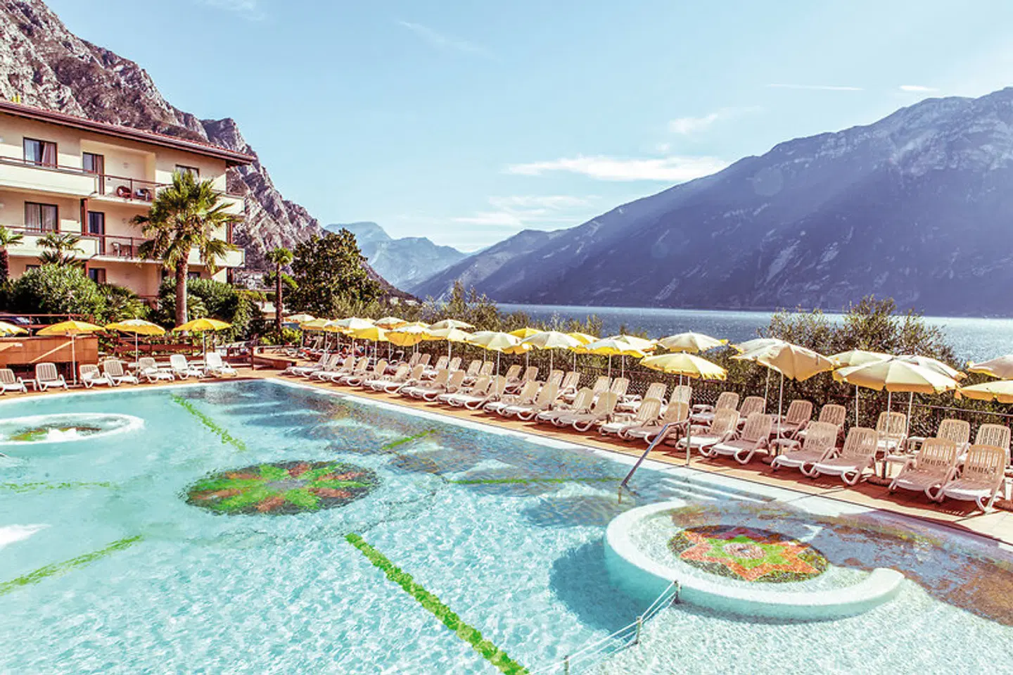 Ilma OUTDOOR_POOL