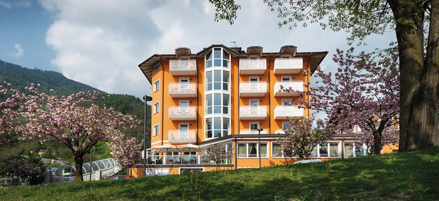 NatureBio Hotel Elite EXTERIOR