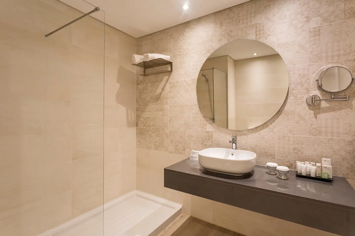 AP Oriental Beach Badezimmer