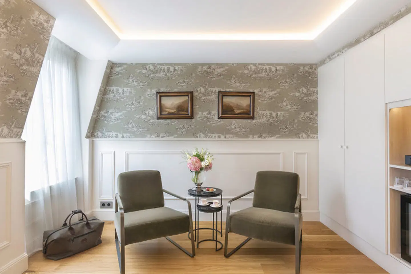 Hotel Cambon ROOM_EXAMPLE