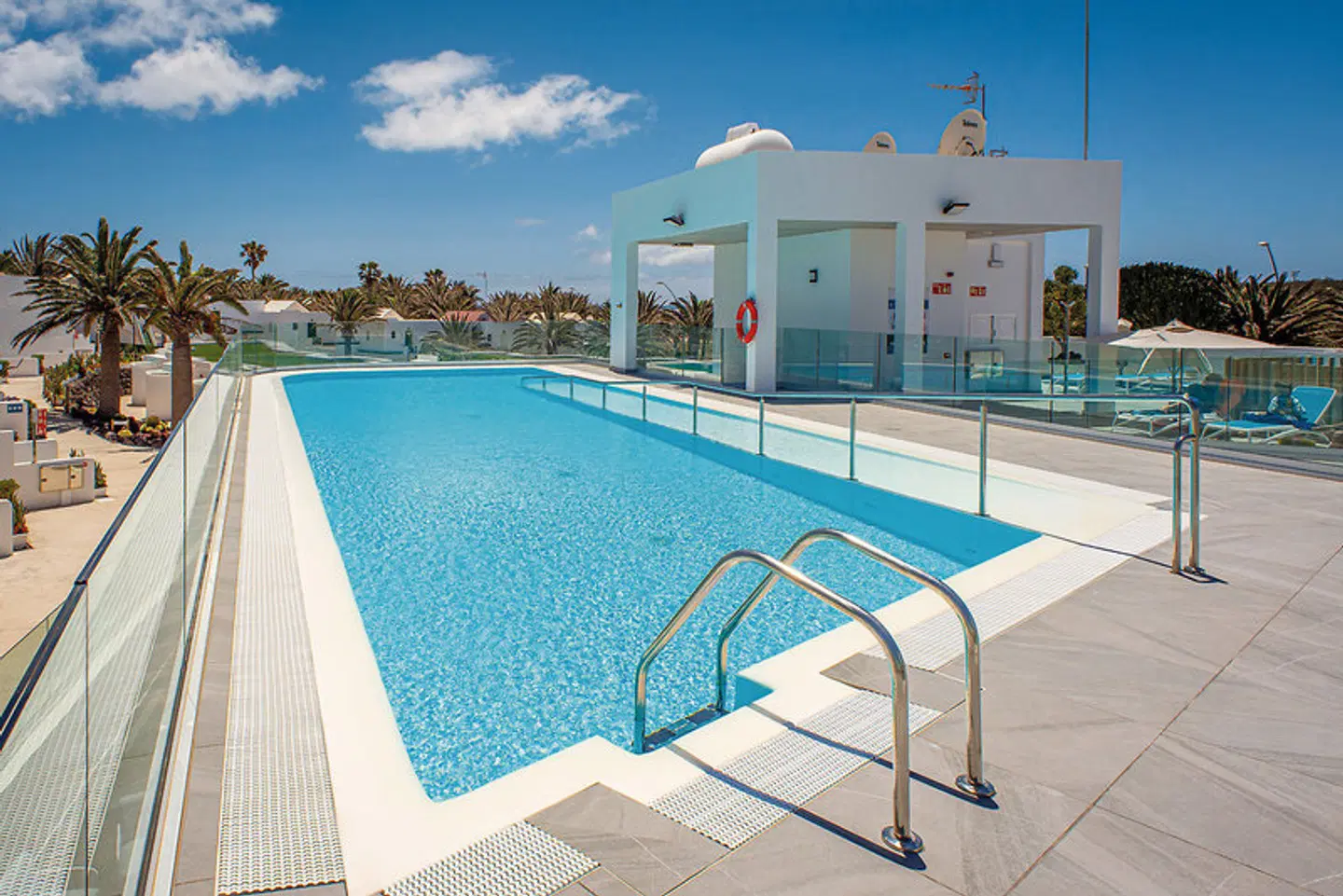Taimar OUTDOOR_POOL