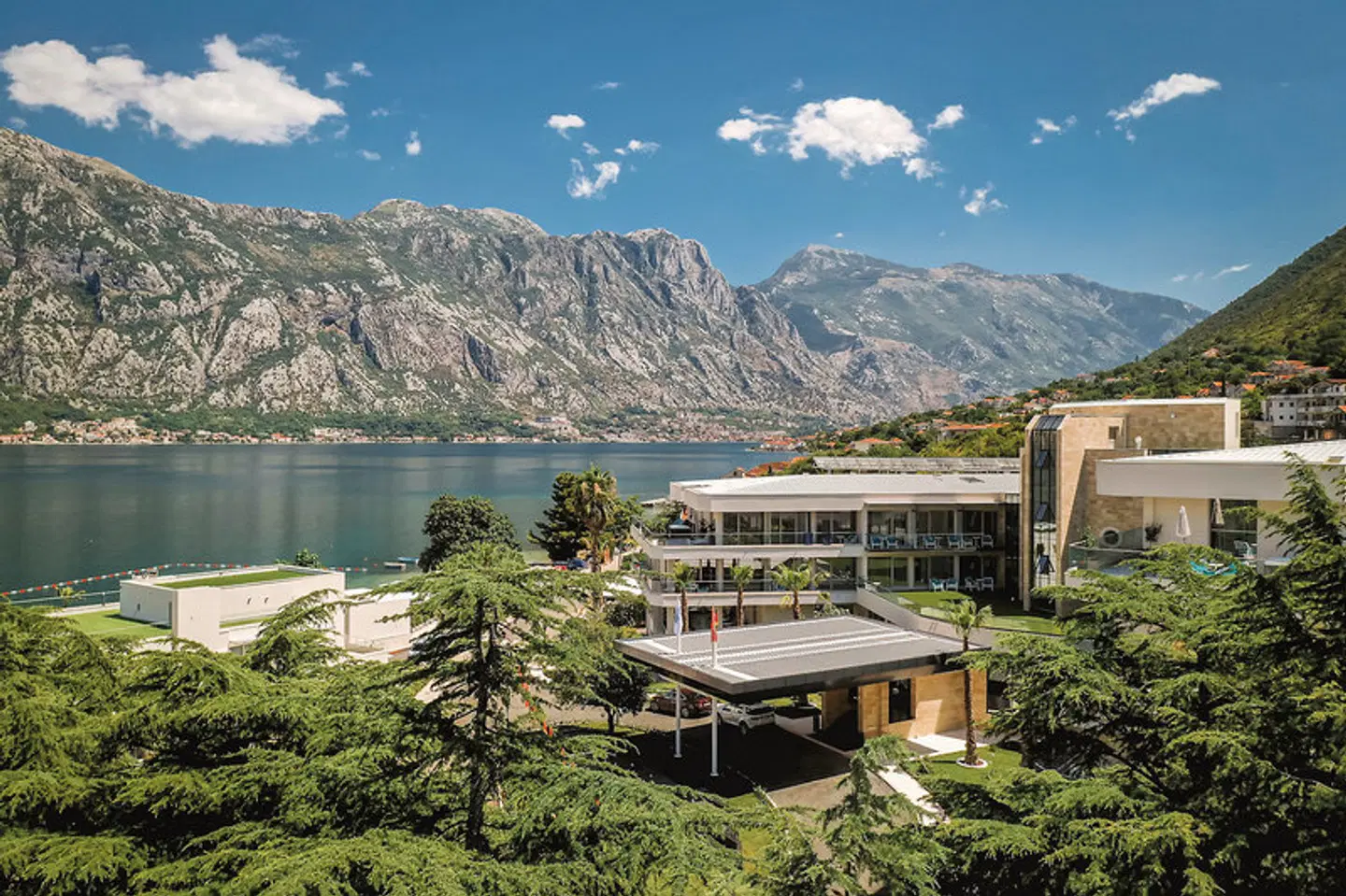 Hyatt Regency Kotor Bay Resort EXTERIOR
