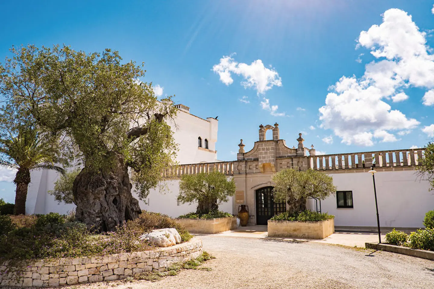 Borgobianco Resort & Spa EXTERIOR