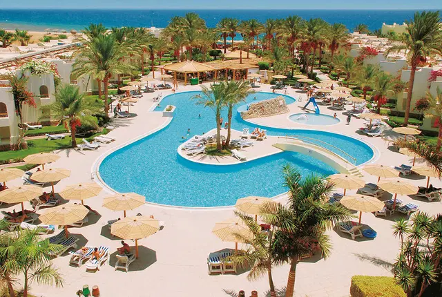 Palm Beach Resort OUTDOOR_POOL