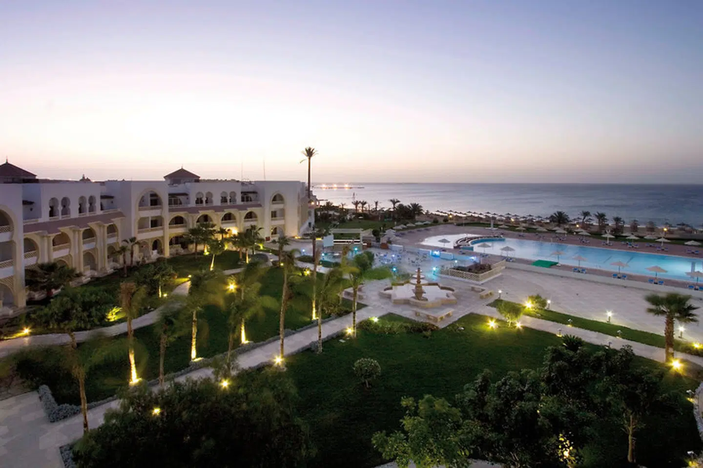 Old Palace Resort Sahl Hasheesh EXTERIOR
