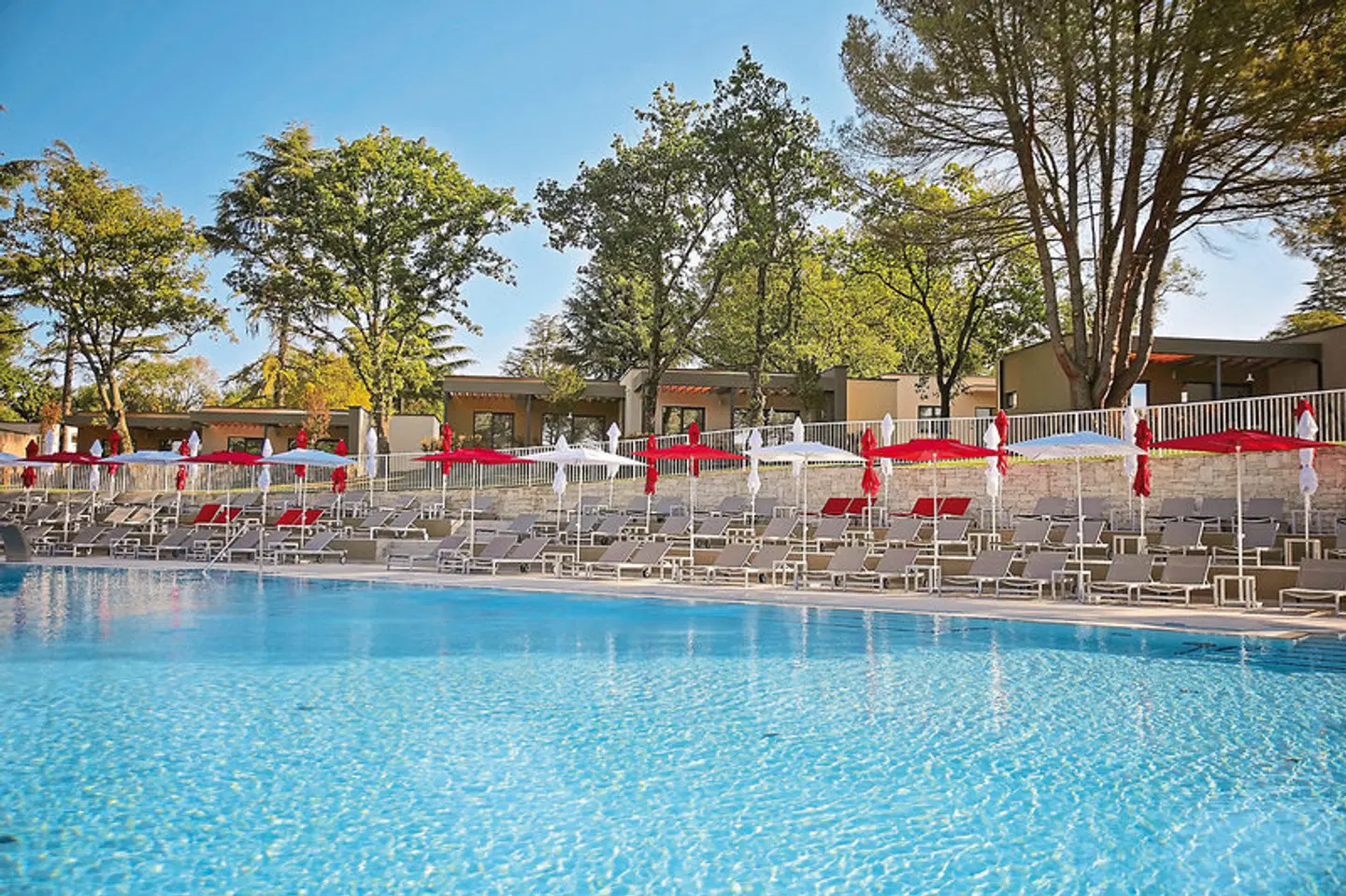 Hotel Park & Garden Suites Park Plava Laguna OUTDOOR_POOL