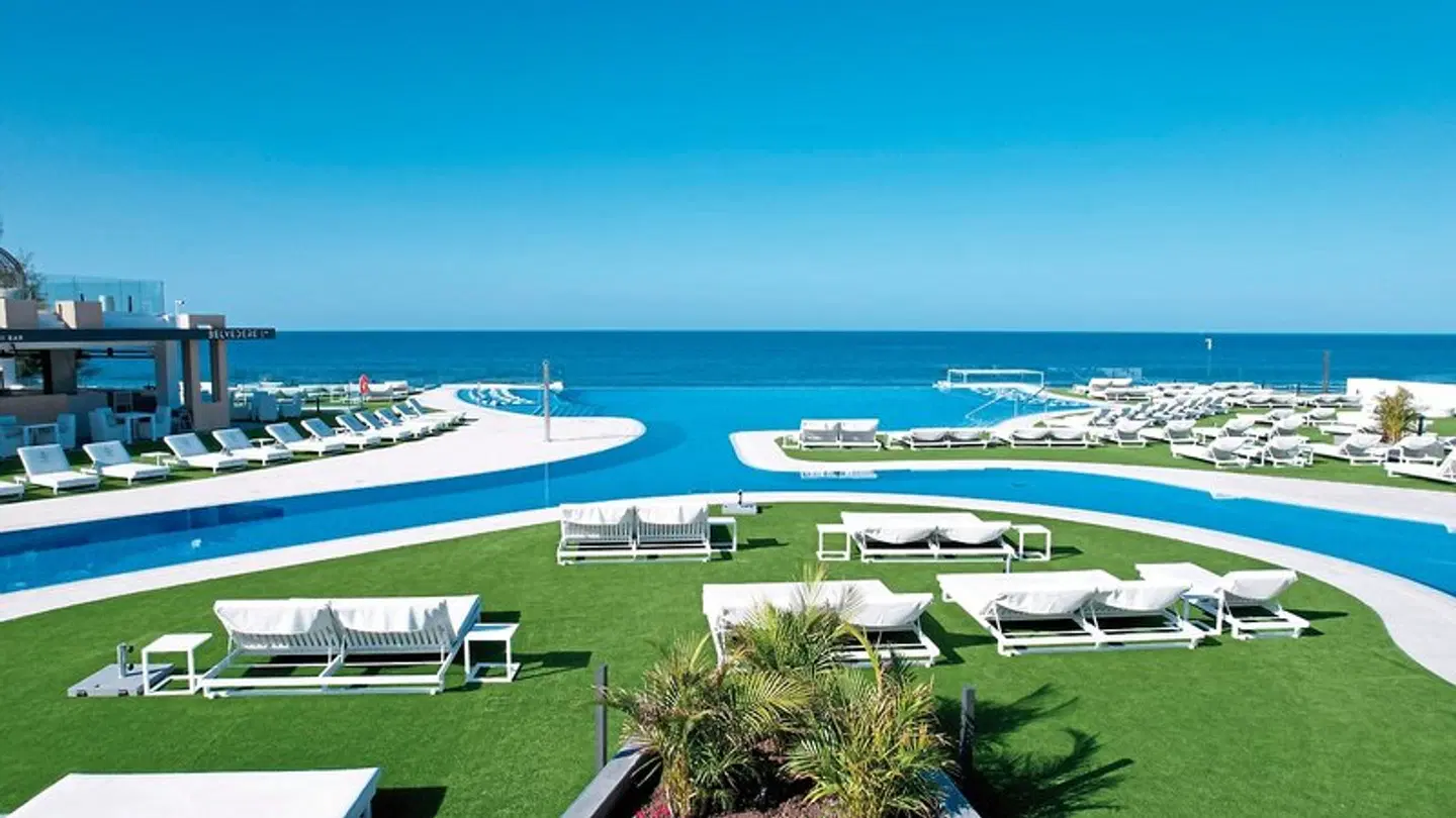Cordial Santa Águeda Resort & Perchel Beach Club OUTDOOR_POOL