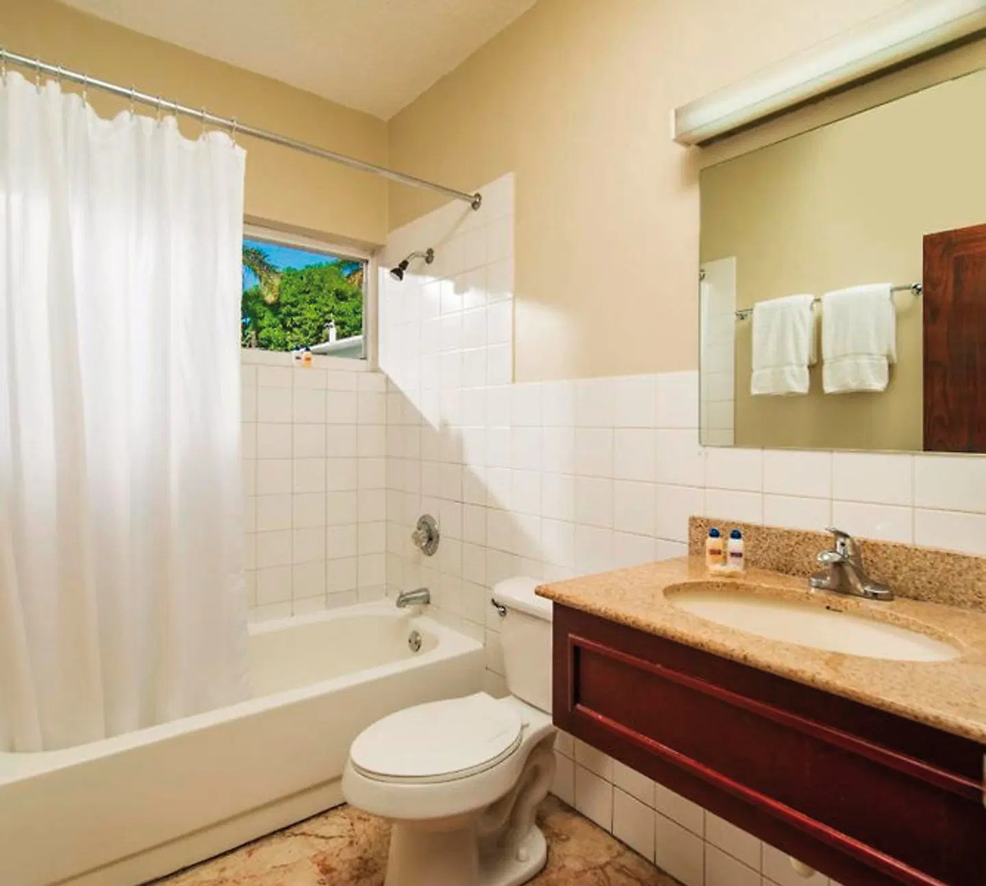 Toby's Resort Badezimmer