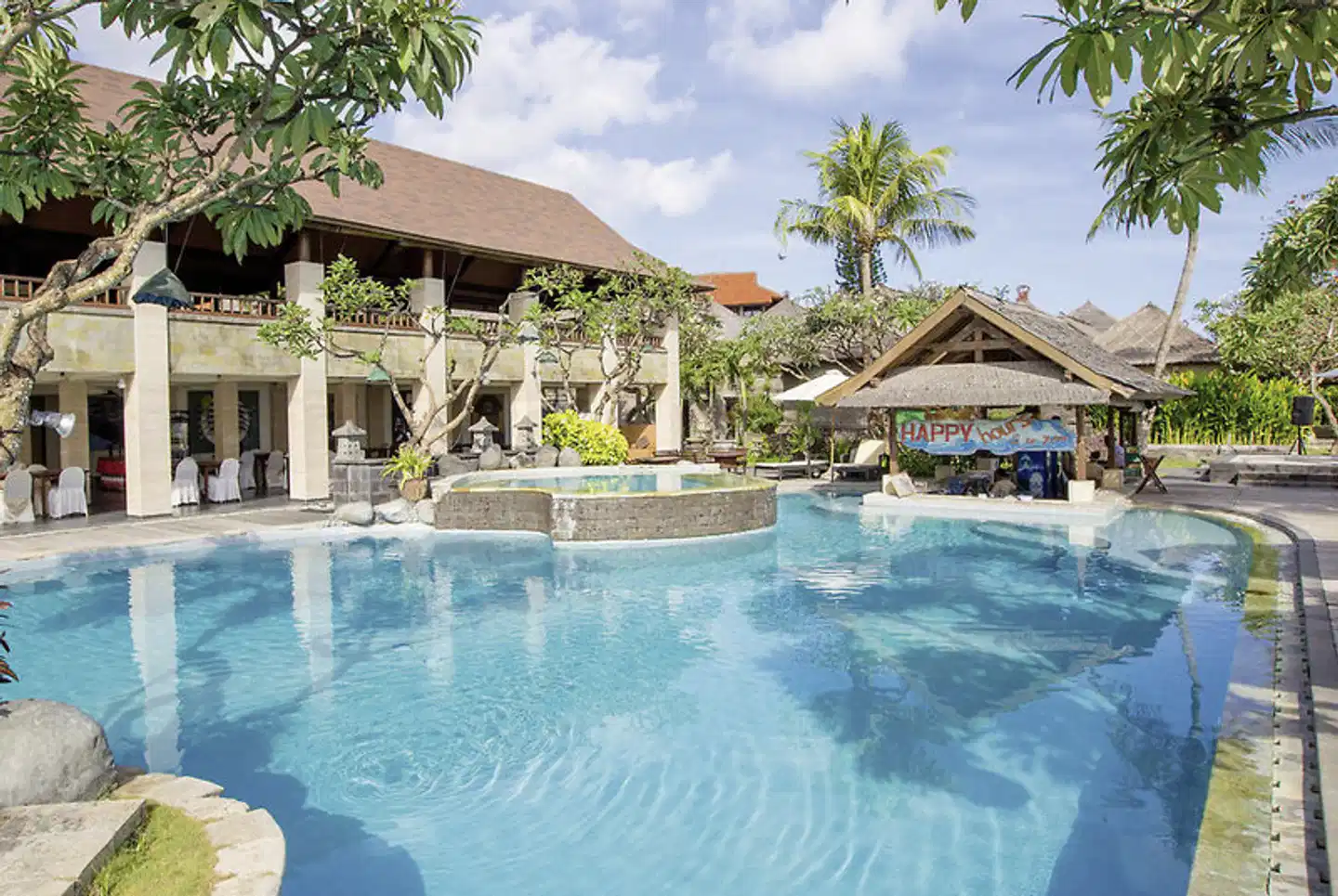 Grand Balisani Suites Pool