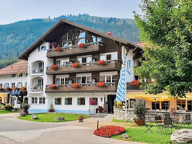 Hotel-Alpengasthof "Löwen" EXTERIOR