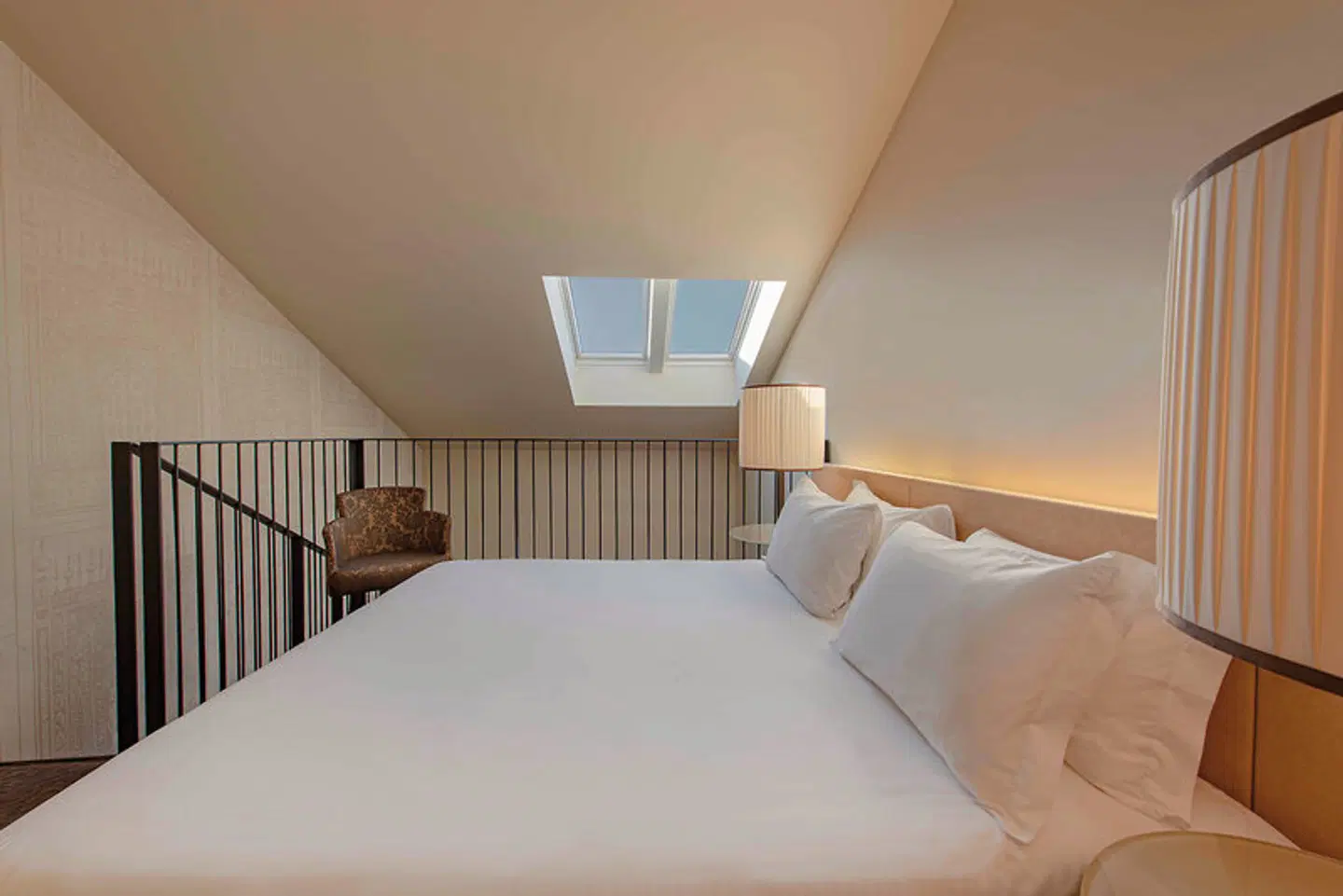 Hyatt Centric Murano Venice ROOM_EXAMPLE