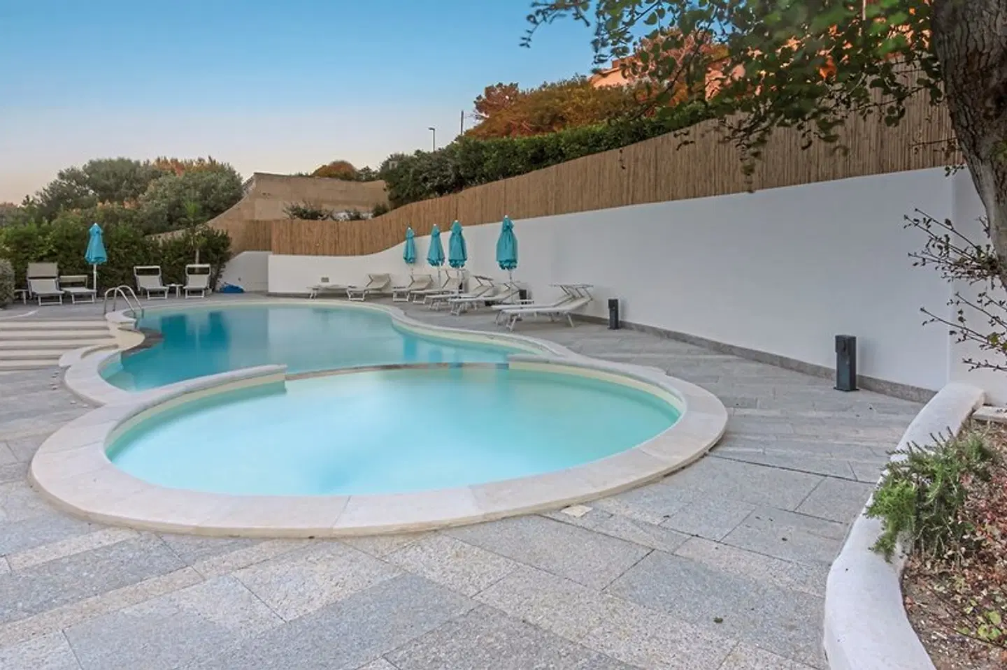 Best Western Hotel Blumarea OUTDOOR_POOL